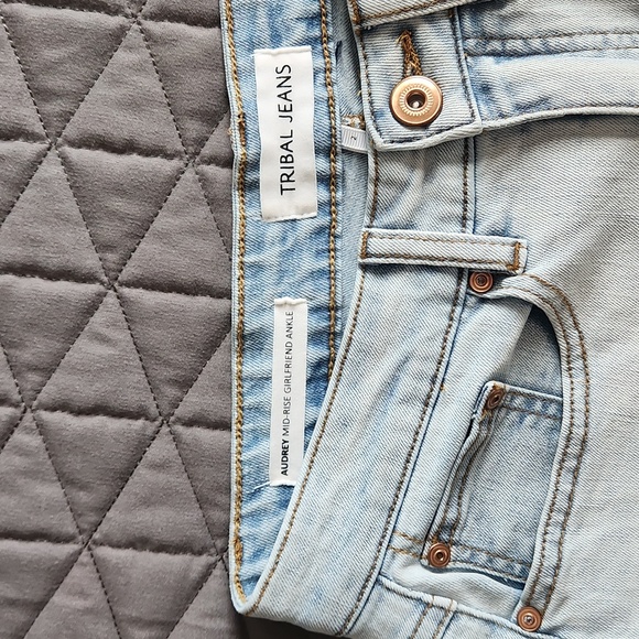 Tribal Jeans Audrey Mid-rise Girlfriend Ankle-Size 2 - Picture 3 of 15